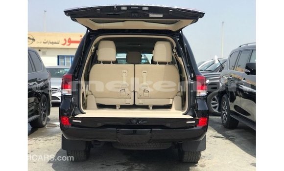 Buy Import Toyota Land Cruiser Black Car in Import - Dubai in Aragatsotn Buy Import Toyota Land Cruiser Black Car in Import - Dubai in Aragatsotn