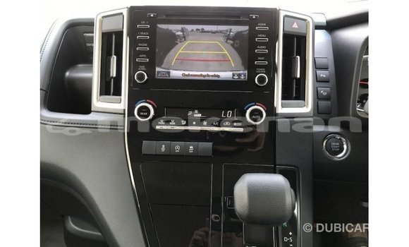 Buy Import Toyota Granvia White Car in Import - Dubai in Aragatsotn Buy Import Toyota Granvia White Car in Import - Dubai in Aragatsotn