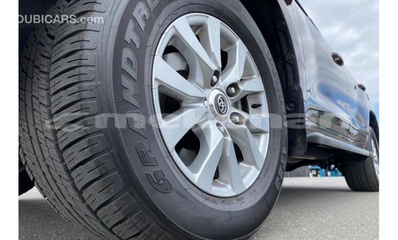 Buy Import Toyota Land Cruiser Red Car in Import - Dubai in Aragatsotn Buy Import Toyota Land Cruiser Red Car in Import - Dubai in Aragatsotn