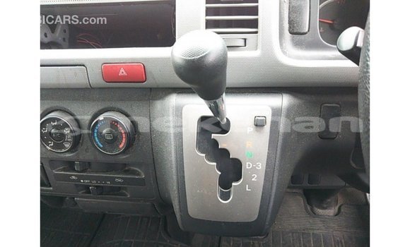 Buy Import Toyota Hiace White Car in Import - Dubai in Aragatsotn Buy Import Toyota Hiace White Car in Import - Dubai in Aragatsotn