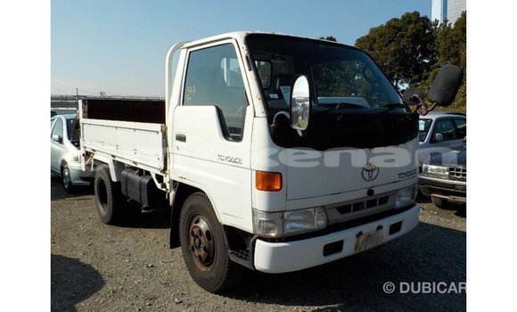 Buy Import Toyota Dyna White Car in Import - Dubai in Aragatsotn Buy Import Toyota Dyna White Car in Import - Dubai in Aragatsotn