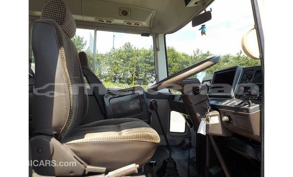 Buy Import Toyota Coaster White Car in Import - Dubai in Aragatsotn Buy Import Toyota Coaster White Car in Import - Dubai in Aragatsotn