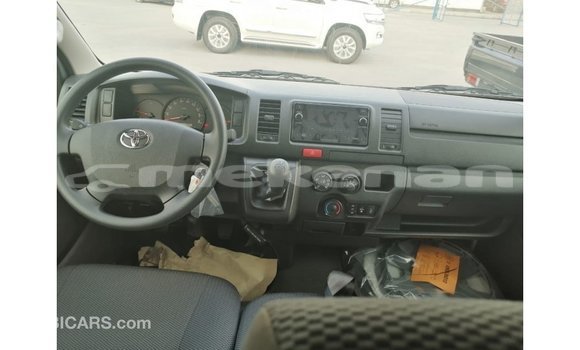 Buy Import Toyota Hiace White Car in Import - Dubai in Aragatsotn Buy Import Toyota Hiace White Car in Import - Dubai in Aragatsotn