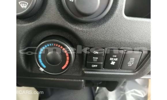 Buy Import Toyota Hiace White Car in Import - Dubai in Aragatsotn Buy Import Toyota Hiace White Car in Import - Dubai in Aragatsotn