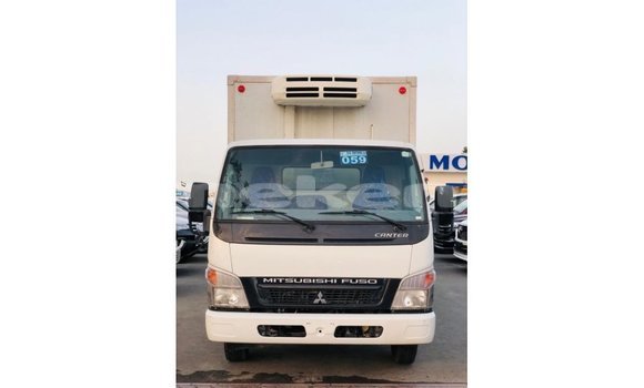 Buy Import Mitsubishi Carisma White Car in Import - Dubai in Aragatsotn Buy Import Mitsubishi Carisma White Car in Import - Dubai in Aragatsotn