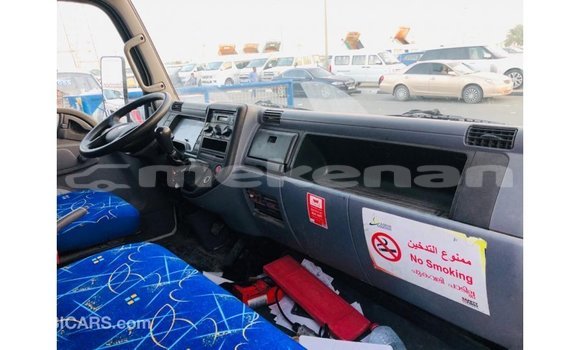 Buy Import Mitsubishi Carisma White Car in Import - Dubai in Aragatsotn Buy Import Mitsubishi Carisma White Car in Import - Dubai in Aragatsotn