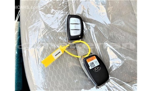 Buy Import Hyundai Elantra White Car in Import - Dubai in Aragatsotn Buy Import Hyundai Elantra White Car in Import - Dubai in Aragatsotn