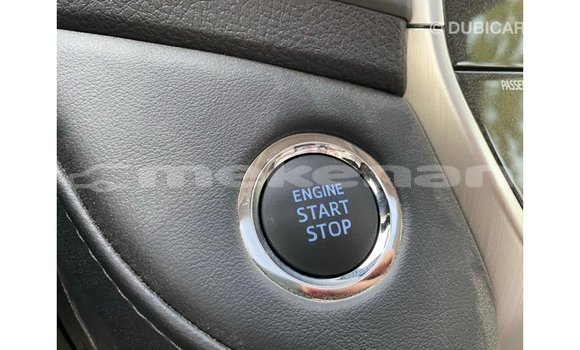 Buy Import Toyota Land Cruiser White Car in Import - Dubai in Aragatsotn Buy Import Toyota Land Cruiser White Car in Import - Dubai in Aragatsotn