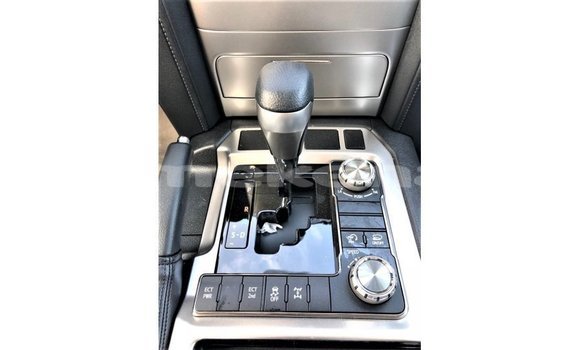 Buy Import Toyota Land Cruiser Other Car in Import - Dubai in Aragatsotn Buy Import Toyota Land Cruiser Other Car in Import - Dubai in Aragatsotn
