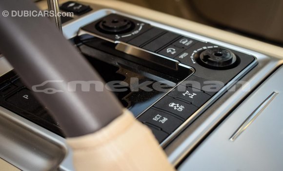 Buy Import Toyota Land Cruiser White Car in Import - Dubai in Aragatsotn Buy Import Toyota Land Cruiser White Car in Import - Dubai in Aragatsotn