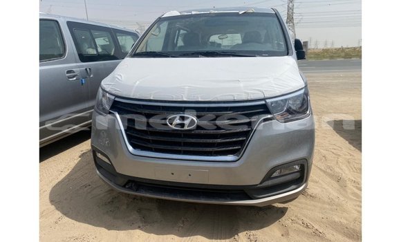 Buy Import Hyundai Chorus Other Truck in Import - Dubai in Aragatsotn Buy Import Hyundai Chorus Other Truck in Import - Dubai in Aragatsotn
