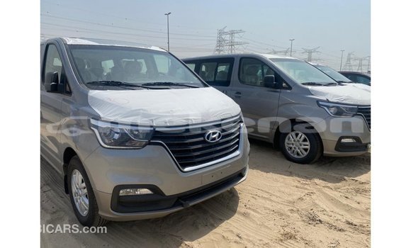 Buy Import Hyundai Chorus Other Truck in Import - Dubai in Aragatsotn Buy Import Hyundai Chorus Other Truck in Import - Dubai in Aragatsotn