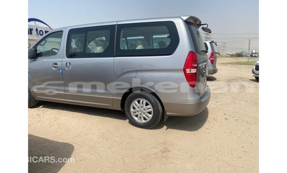 Buy Import Hyundai Chorus Other Truck in Import - Dubai in Aragatsotn Buy Import Hyundai Chorus Other Truck in Import - Dubai in Aragatsotn