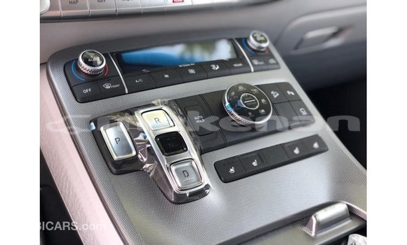 Buy Import Hyundai Chorus Other Truck in Import - Dubai in Aragatsotn Buy Import Hyundai Chorus Other Truck in Import - Dubai in Aragatsotn