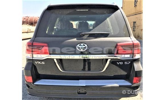Buy Import Toyota Land Cruiser Black Car in Import - Dubai in Aragatsotn Buy Import Toyota Land Cruiser Black Car in Import - Dubai in Aragatsotn