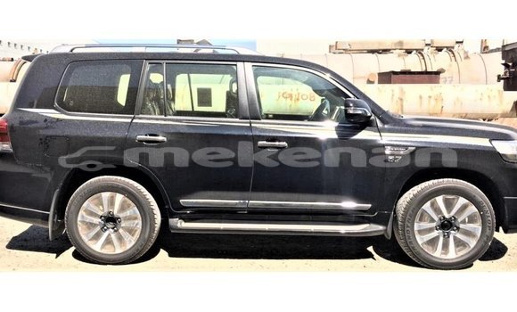 Buy Import Toyota Land Cruiser Black Car in Import - Dubai in Aragatsotn Buy Import Toyota Land Cruiser Black Car in Import - Dubai in Aragatsotn