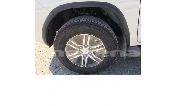 Buy Import Toyota Fortuner White Car in Import - Dubai in Aragatsotn Buy Import Toyota Fortuner White Car in Import - Dubai in Aragatsotn