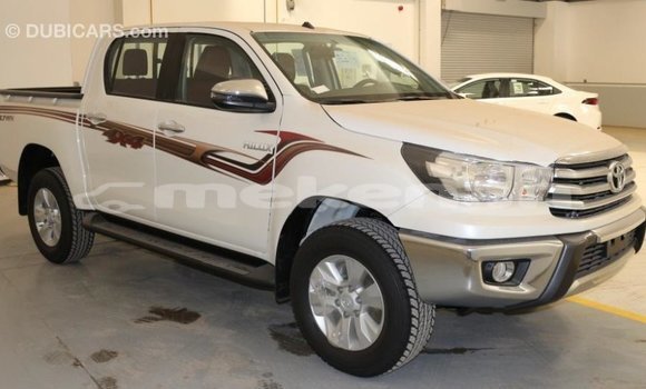 Buy Import Toyota Hilux White Car in Import - Dubai in Aragatsotn Buy Import Toyota Hilux White Car in Import - Dubai in Aragatsotn
