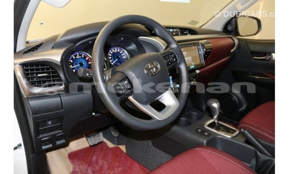 Buy Import Toyota Hilux White Car in Import - Dubai in Aragatsotn Buy Import Toyota Hilux White Car in Import - Dubai in Aragatsotn