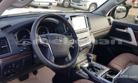Buy Import Toyota Land Cruiser Black Car in Import - Dubai in Aragatsotn Buy Import Toyota Land Cruiser Black Car in Import - Dubai in Aragatsotn