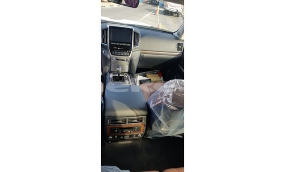 Buy Import Toyota Land Cruiser Black Car in Import - Dubai in Aragatsotn Buy Import Toyota Land Cruiser Black Car in Import - Dubai in Aragatsotn