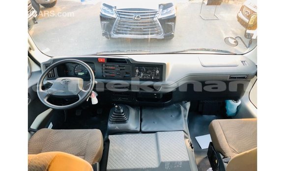 Buy Import Toyota Coaster White Car in Import - Dubai in Aragatsotn Buy Import Toyota Coaster White Car in Import - Dubai in Aragatsotn