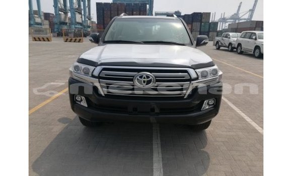 Buy Import Toyota Land Cruiser Black Car in Import - Dubai in Aragatsotn Buy Import Toyota Land Cruiser Black Car in Import - Dubai in Aragatsotn