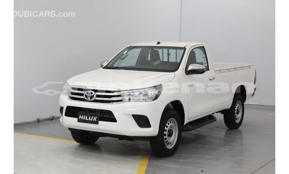 Buy Import Toyota Hilux White Car in Import - Dubai in Aragatsotn Buy Import Toyota Hilux White Car in Import - Dubai in Aragatsotn