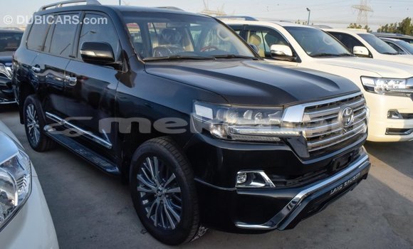 Buy Import Toyota Land Cruiser Black Car in Import - Dubai in Aragatsotn Buy Import Toyota Land Cruiser Black Car in Import - Dubai in Aragatsotn