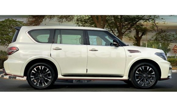 Buy Import Nissan Patrol White Car in Import - Dubai in Aragatsotn Buy Import Nissan Patrol White Car in Import - Dubai in Aragatsotn