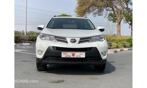 Buy Import Toyota 4Runner White Car in Import - Dubai in Aragatsotn Buy Import Toyota 4Runner White Car in Import - Dubai in Aragatsotn