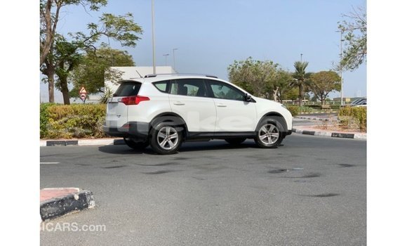 Buy Import Toyota 4Runner White Car in Import - Dubai in Aragatsotn Buy Import Toyota 4Runner White Car in Import - Dubai in Aragatsotn