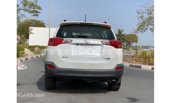 Buy Import Toyota 4Runner White Car in Import - Dubai in Aragatsotn Buy Import Toyota 4Runner White Car in Import - Dubai in Aragatsotn