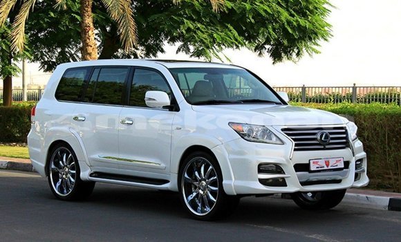 Buy Import Lexus LX White Car in Import - Dubai in Aragatsotn Buy Import Lexus LX White Car in Import - Dubai in Aragatsotn
