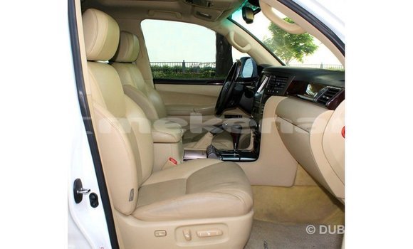 Buy Import Lexus LX White Car in Import - Dubai in Aragatsotn Buy Import Lexus LX White Car in Import - Dubai in Aragatsotn