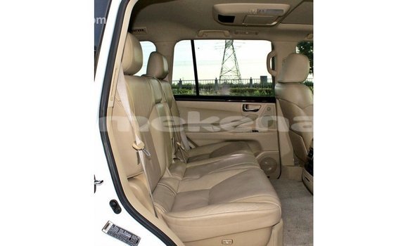 Buy Import Lexus LX White Car in Import - Dubai in Aragatsotn Buy Import Lexus LX White Car in Import - Dubai in Aragatsotn