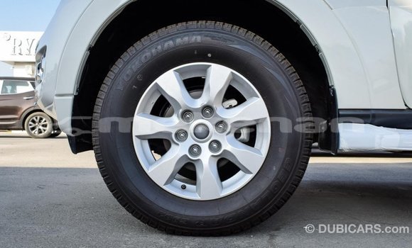 Buy Import Mitsubishi Pajero White Car in Import - Dubai in Aragatsotn