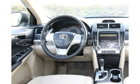 Buy Import Toyota Camry White Car in Import - Dubai in Aragatsotn Buy Import Toyota Camry White Car in Import - Dubai in Aragatsotn
