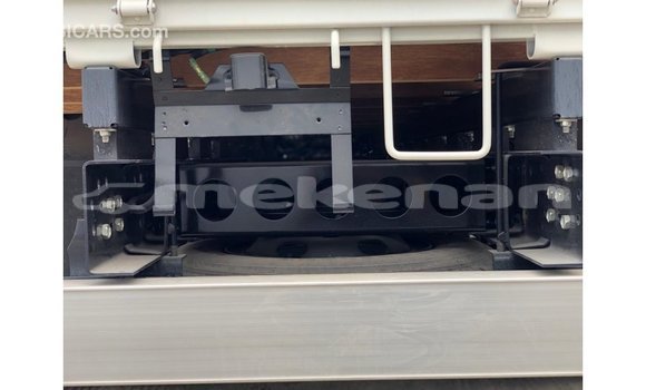 Buy Import Isuzu FTR 850 White Truck in Import - Dubai in Aragatsotn Buy Import Isuzu FTR 850 White Truck in Import - Dubai in Aragatsotn