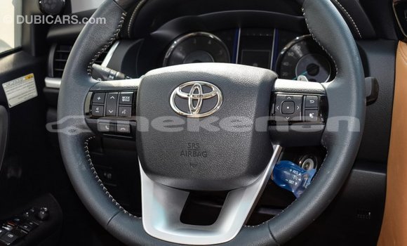 Buy Import Toyota Fortuner White Car in Import - Dubai in Aragatsotn Buy Import Toyota Fortuner White Car in Import - Dubai in Aragatsotn
