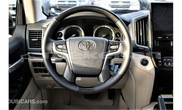 Buy Import Toyota Land Cruiser Black Car in Import - Dubai in Aragatsotn Buy Import Toyota Land Cruiser Black Car in Import - Dubai in Aragatsotn