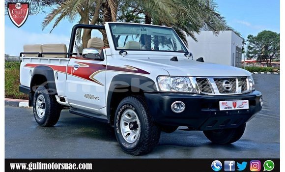 Buy Import Nissan Patrol White Car in Import - Dubai in Aragatsotn
