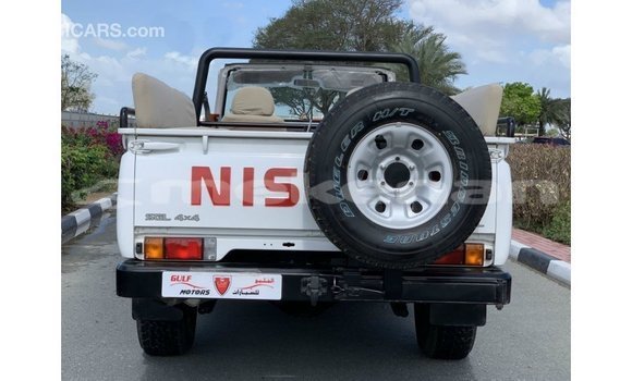 Buy Import Nissan Patrol White Car in Import - Dubai in Aragatsotn Buy Import Nissan Patrol White Car in Import - Dubai in Aragatsotn