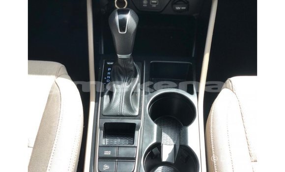 Buy Import Hyundai Tucson Red Car in Import - Dubai in Aragatsotn Buy Import Hyundai Tucson Red Car in Import - Dubai in Aragatsotn