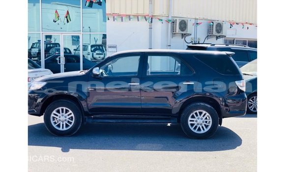 Buy Import Toyota Fortuner Black Car in Import - Dubai in Aragatsotn Buy Import Toyota Fortuner Black Car in Import - Dubai in Aragatsotn