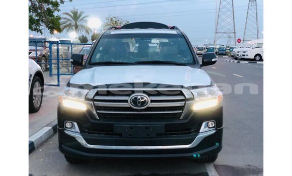 Buy Import Toyota Land Cruiser Black Car in Import - Dubai in Aragatsotn Buy Import Toyota Land Cruiser Black Car in Import - Dubai in Aragatsotn