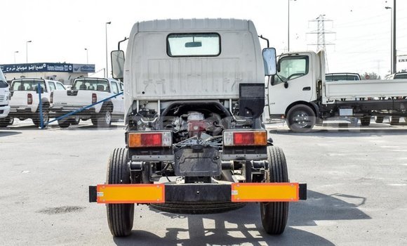 Buy Import Hino 300 Series White Truck in Import - Dubai in Aragatsotn Buy Import Hino 300 Series White Truck in Import - Dubai in Aragatsotn