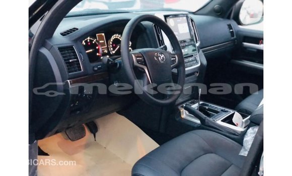 Buy Import Toyota Land Cruiser Black Car in Import - Dubai in Aragatsotn Buy Import Toyota Land Cruiser Black Car in Import - Dubai in Aragatsotn