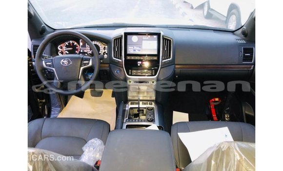 Buy Import Toyota Land Cruiser Black Car in Import - Dubai in Aragatsotn Buy Import Toyota Land Cruiser Black Car in Import - Dubai in Aragatsotn