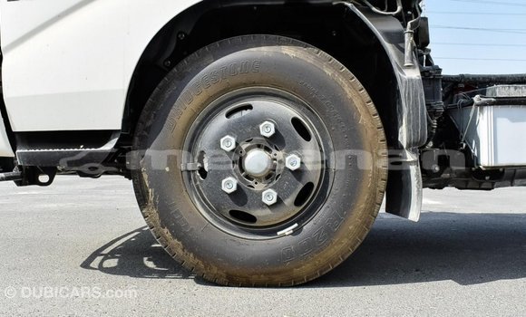 Buy Import Hino 300 Series White Truck in Import - Dubai in Aragatsotn Buy Import Hino 300 Series White Truck in Import - Dubai in Aragatsotn